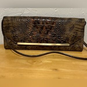 Brahmin clutch